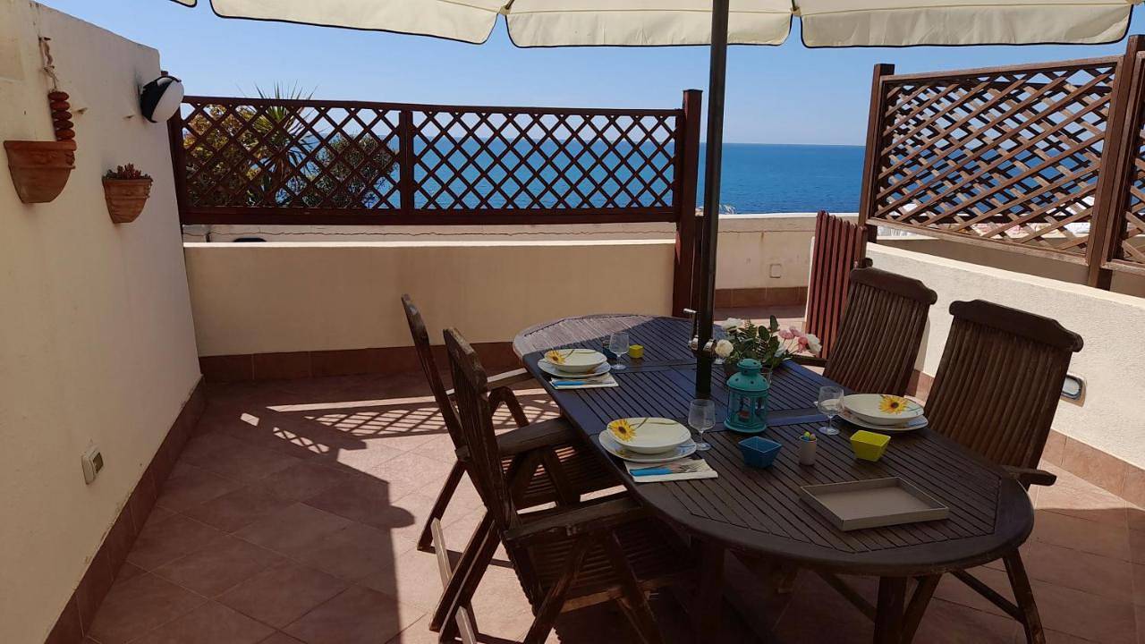 Casa vacanze con terrazza panoramica vista mare in Portu Maga, Arbus (Commune)