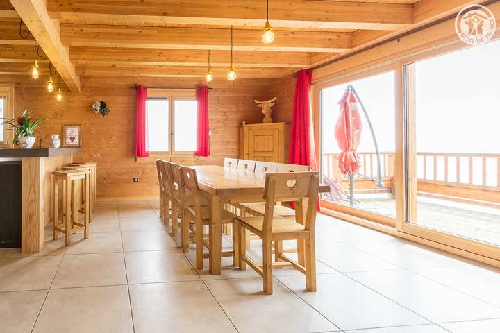 Gîte pour 10 personnes, avec sauna ainsi que jacuzzi et terrasse à Villarembert - 2