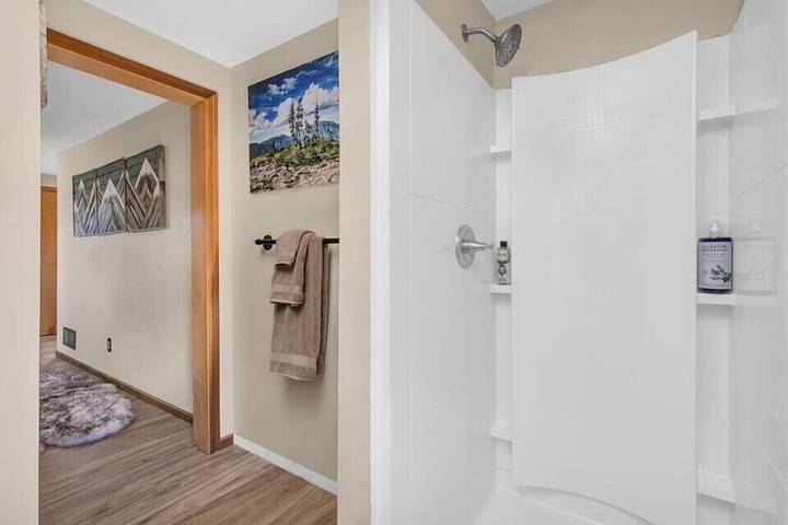 Blockhütte für 8 Personen, mit Whirlpool und Balkon sowie Garten, mit Haustier - 1