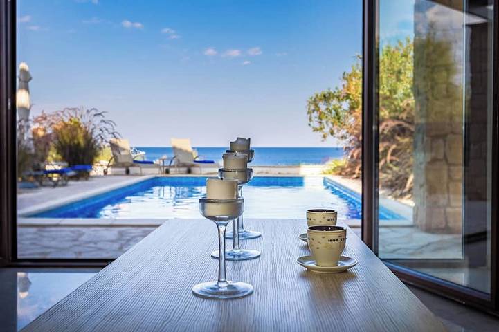 Chalet para 8 personas, con balcón además de jardín y piscina - 1