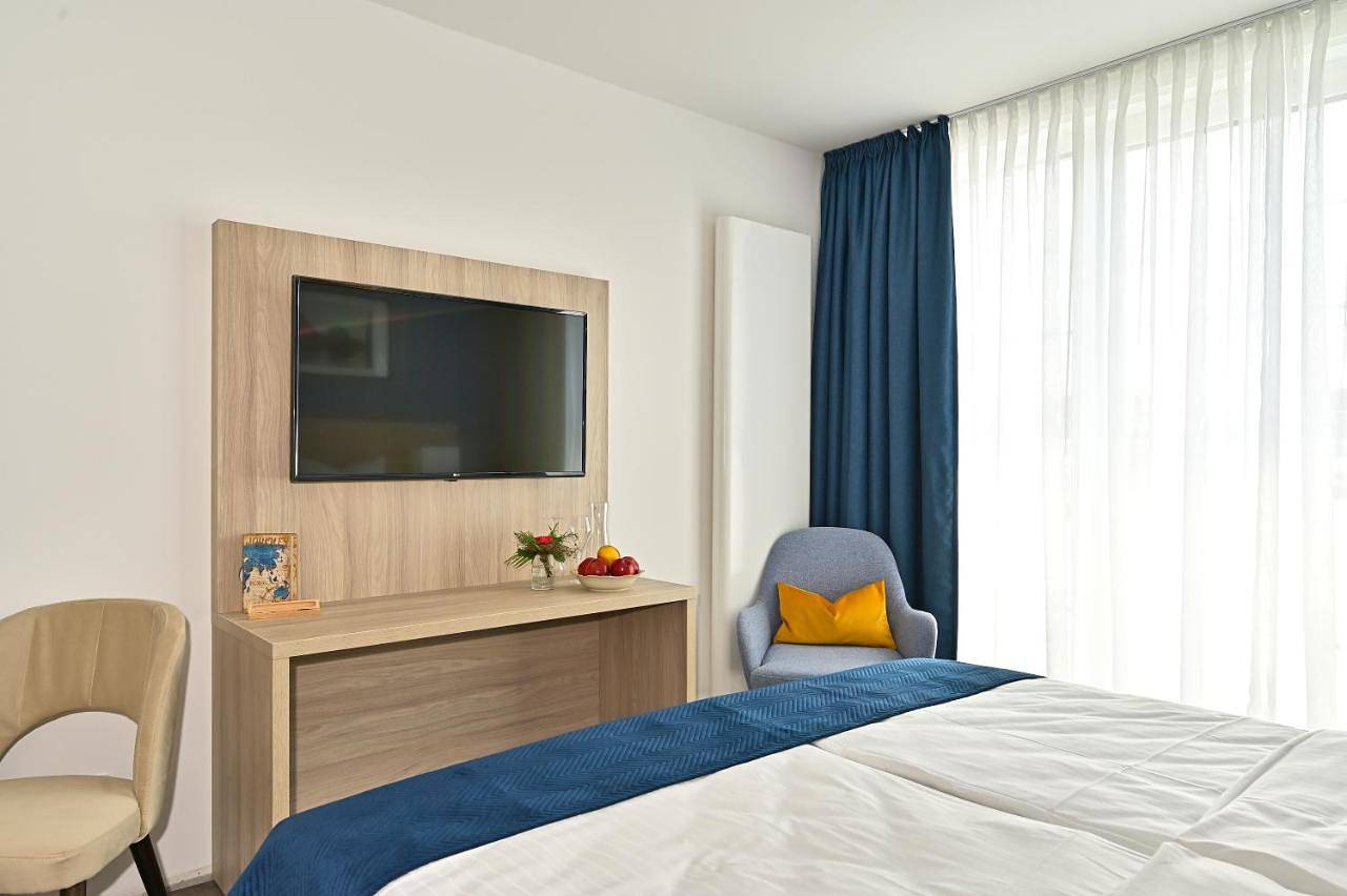 Hotelhafenwedel in Wedel, Kreis Pinneberg