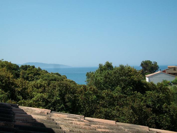 Gîte pour 6 personnes, avec Terrasse ainsi que Jardin et Vue dans Sagone - 3