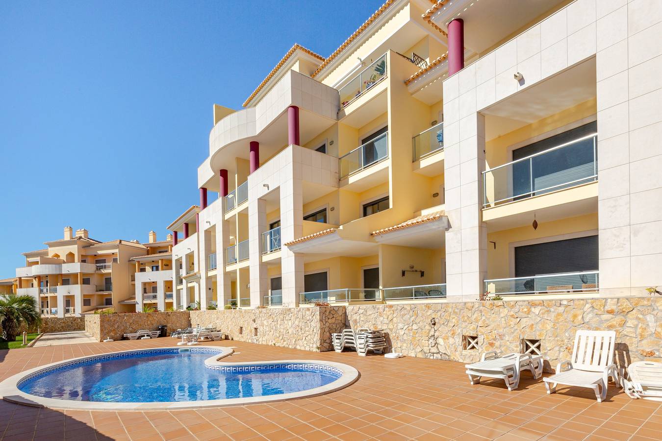 Appartamento intero, Appartamento Vista Mare, Ac, Wi-Fi, Piscina in Albufeira, Distretto di Faro