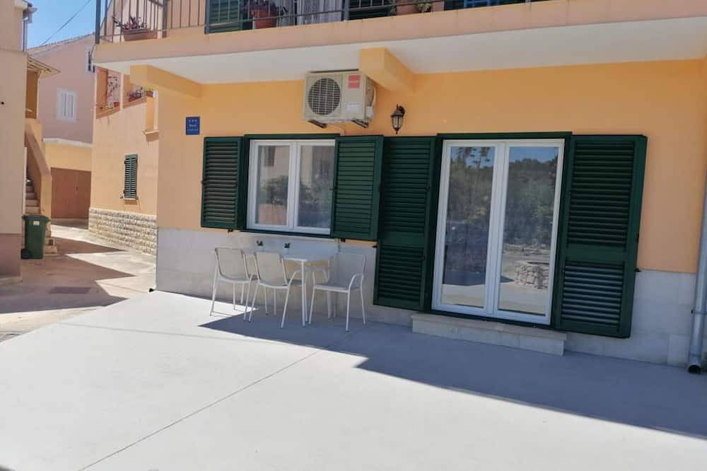 Ganze Wohnung, OneBedroom Apartment with SeaView (Marija) in Kukljica, Insel Ugljan