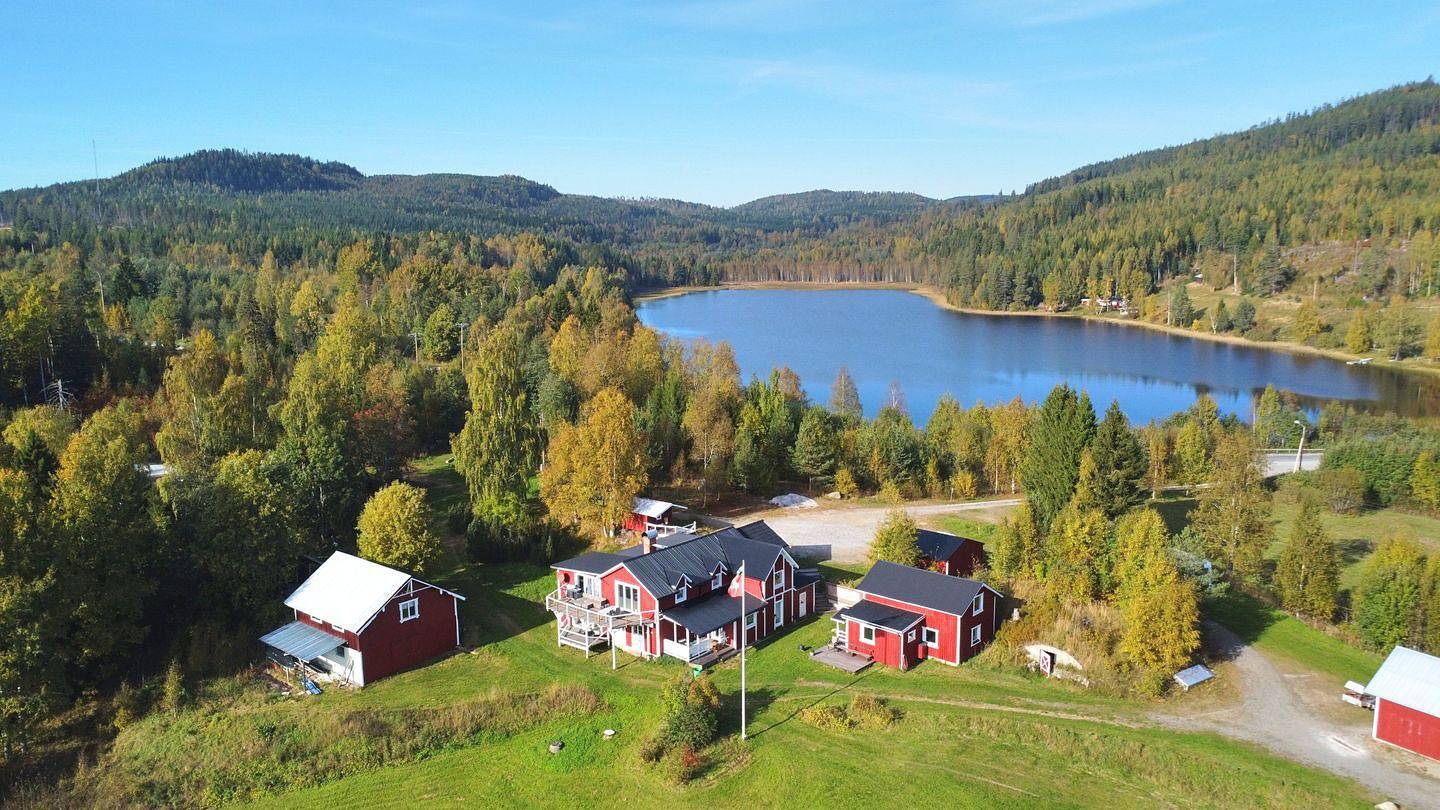 Ferienhaus Ramona – Urlaub mit Seeblick & Boot bei Sundsvall in Västernorrland