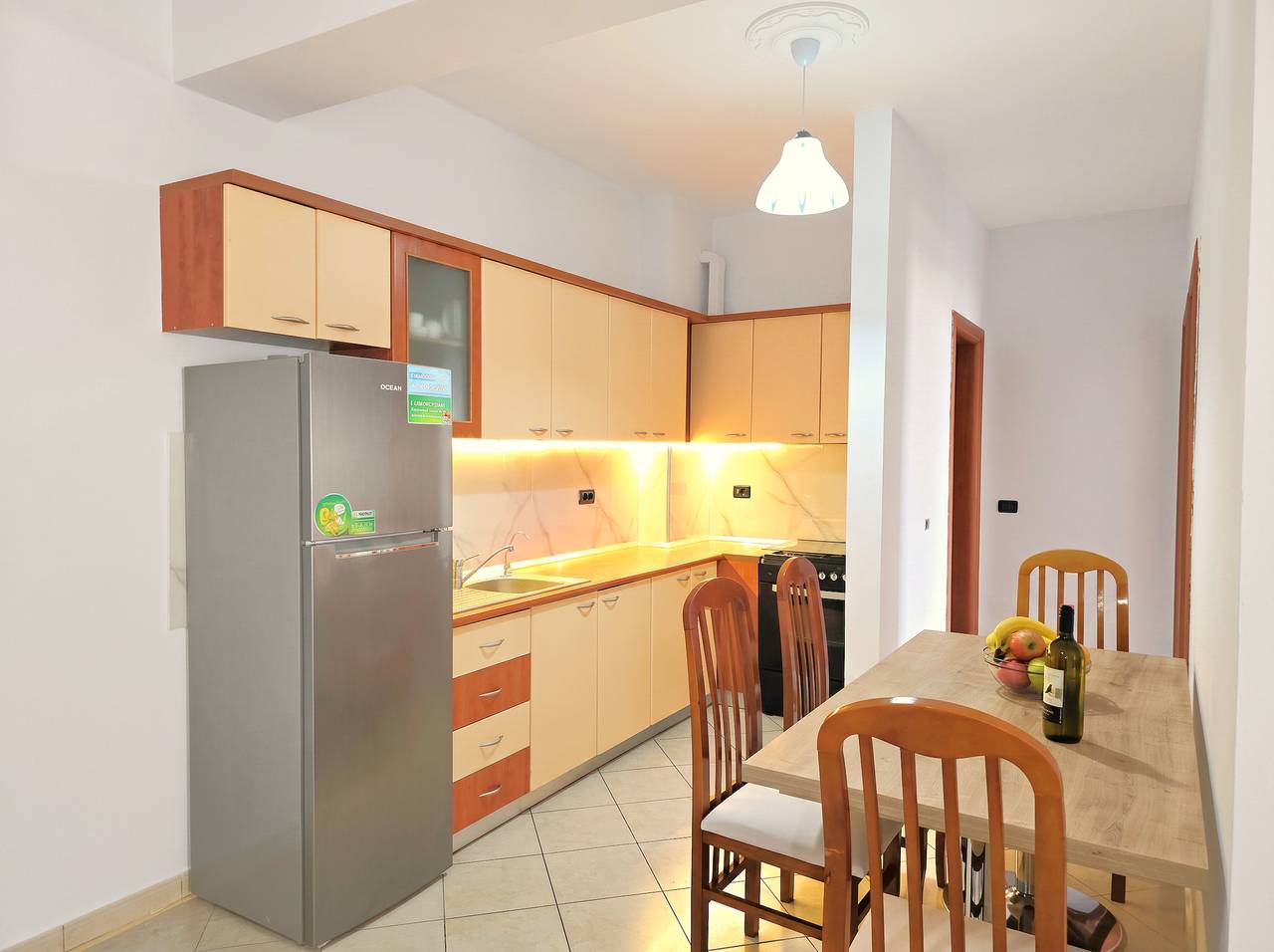 Ganze Wohnung, Ald079-Winnie in Rashbull, Albanien