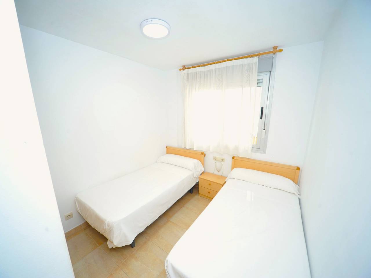 Entire apartment, Apartment in Peñíscola with pool and parking in Peñiscola, Costa del Azahar