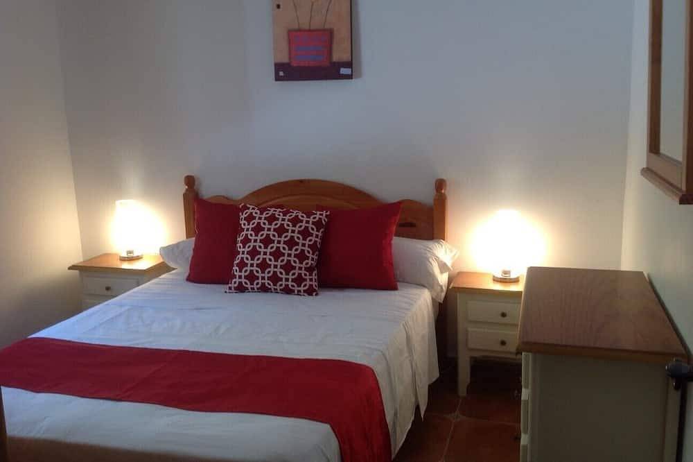 3 bed villa with fantastic views in Canillas de Albaida, Málaga Province