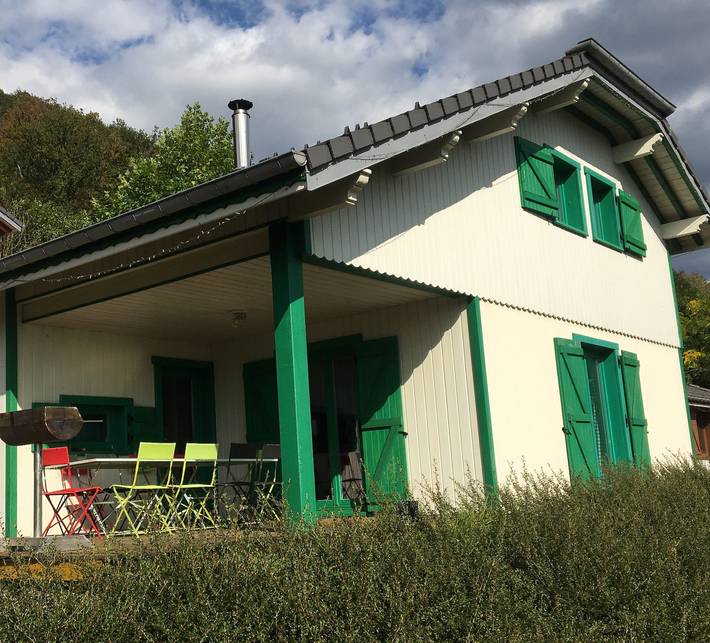 Gîte voor 13 personen met whirlpool in Fresse-sur-Moselle, Épinal en omgeving