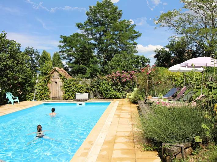 Location de vacances pour 2 personnes, avec piscine et jardin à Lanquais - 3