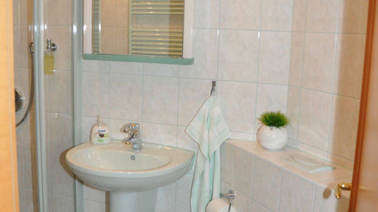 Ganze Ferienwohnung, Ferienwohnung für 3 Personen (60 m²) in Bad Klosterlausnitz in Bad Klosterlausnitz, Saaleland