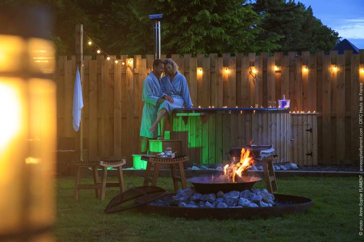 Gîte pour 3 personnes, avec terrasse ainsi que jardin et jacuzzi à Saint-Blimont - 4