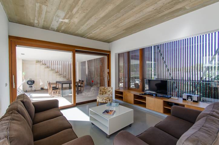 Villa "Ses Alzines" con vistas al mar, piscina, aire acondicionado, Wi-Fi, balcón, jardín y terraza in Son Ganxo, Sant Lluís