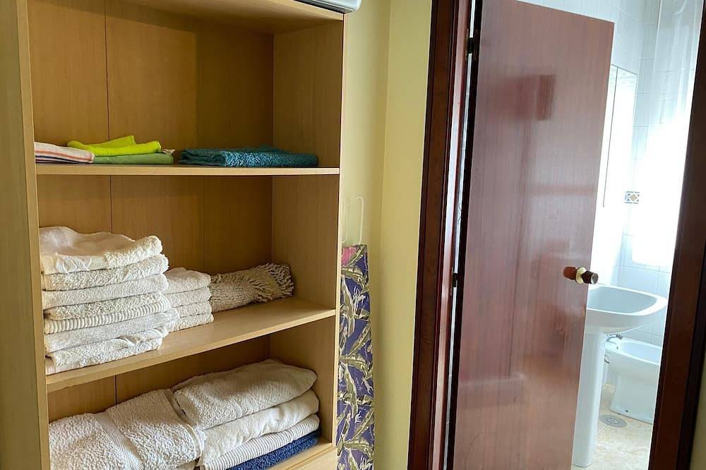 Entire apartment, Apartamento Monte Y Playa Espacio Apto Para 6 Personas in Boiro, Rías Baixas