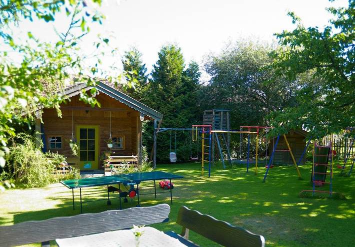 Ferienwohnung für 3 Personen, mit Terrasse und Garten in Anger - 2