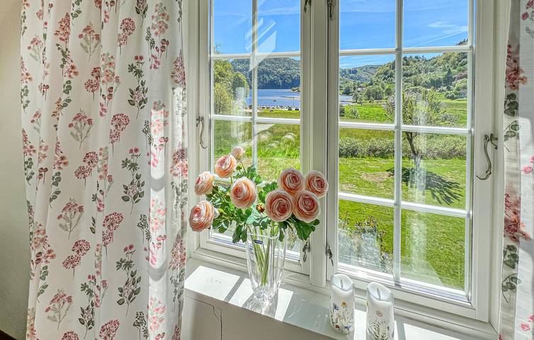 Ferienhaus für 6 Personen mit Terrasse in Kvinesdal
