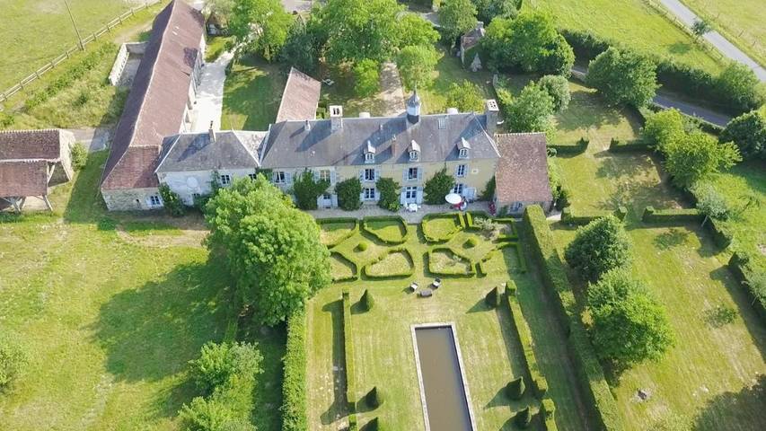 Chambre d’hôte pour 6 personnes, avec vue et jardin dans Orne