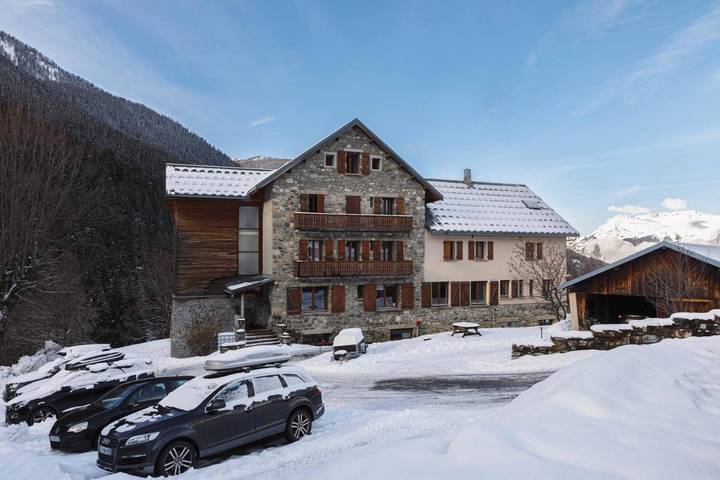 Chalet pour 2 personnes, avec jardin, animaux acceptés à Peisey-Nancroix