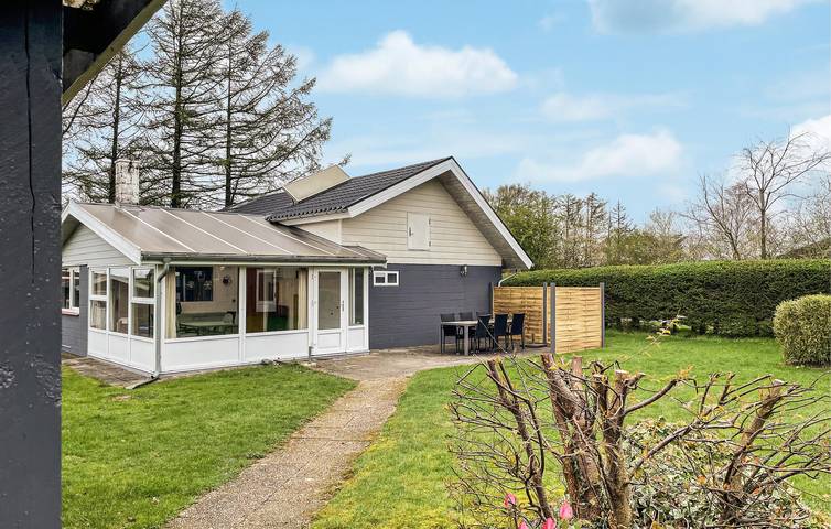 Ferienhaus für 6 Personen, mit Garten und Terrasse - 1