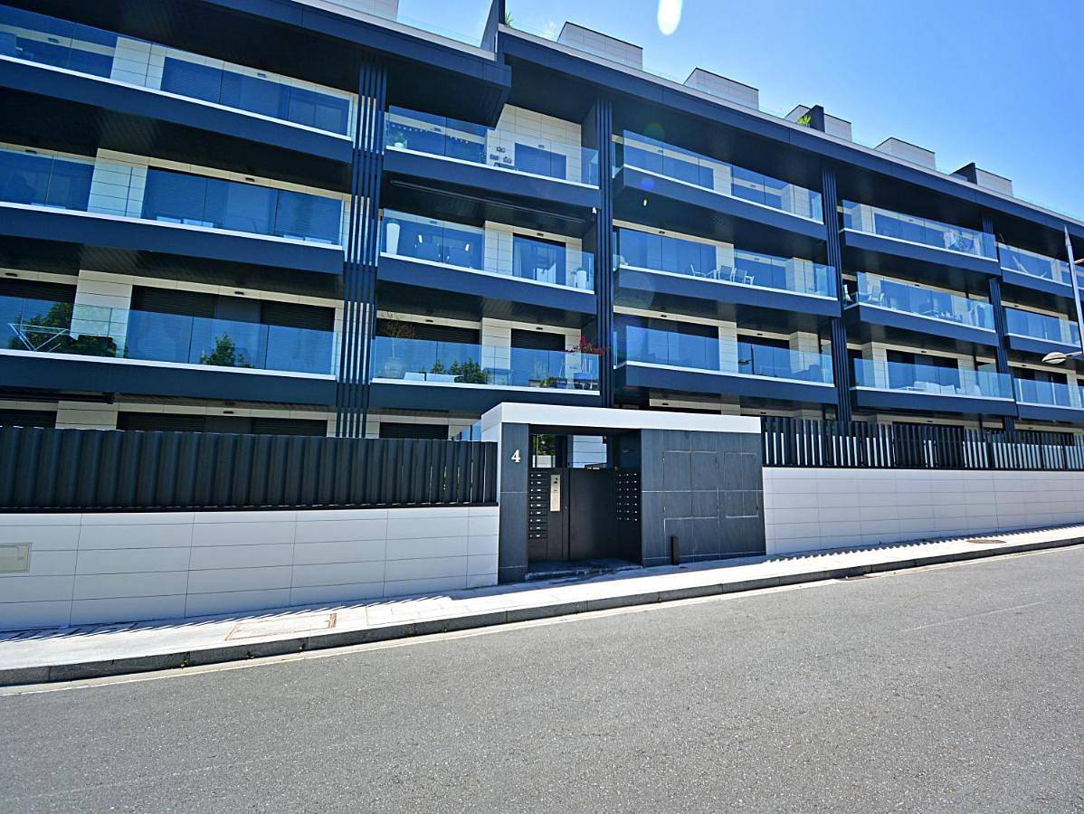 Apartamento entero, Galihost - Impresionante apartamento con piscina en Sanxenxo in Praia de Caneliñas (Sanxenxo), Sanxenxo