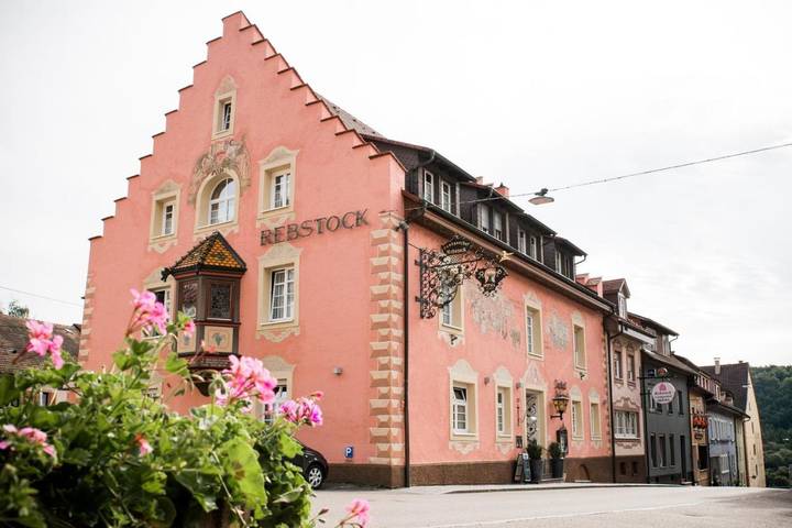 Hotel für 3 Personen, mit Terrasse und Garten sowie Ausblick in Stühlingen