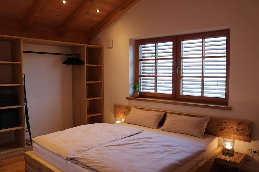 Ganze Wohnung, Ferienwohnung 90 qm mit zwei separaten Schlafzimmern in Petting, Rupertiwinkel