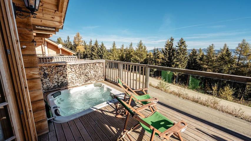 Dom dla 6 osób, z jacuzzi i taras oraz sauna i ogród w Karyntia