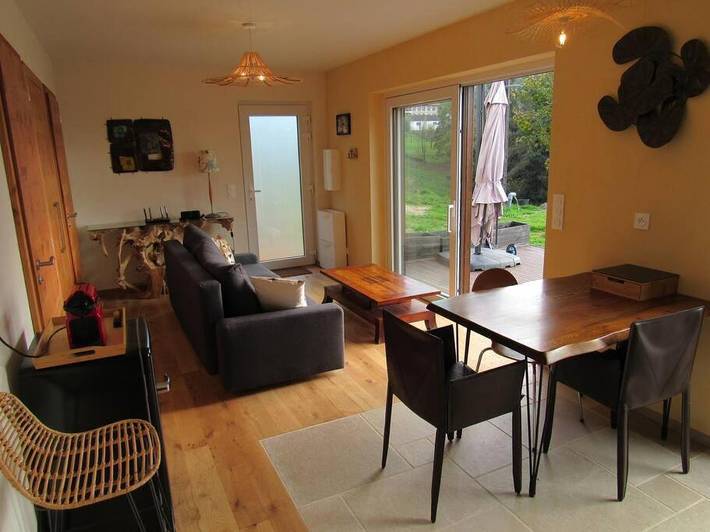 Appartement de vacances pour 3 personnes, avec jardin ainsi que vue et terrasse