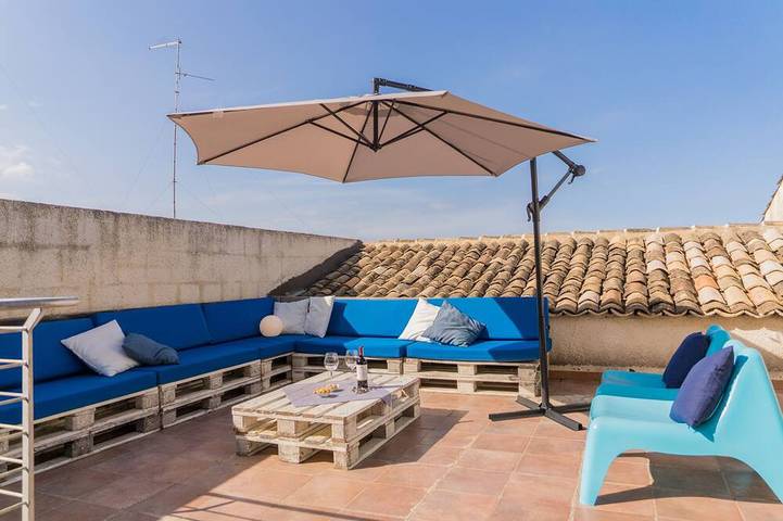 Apartament wakacyjny dla 8 osób, z taras, zwierzęta dozwolone w Canicattini Bagni