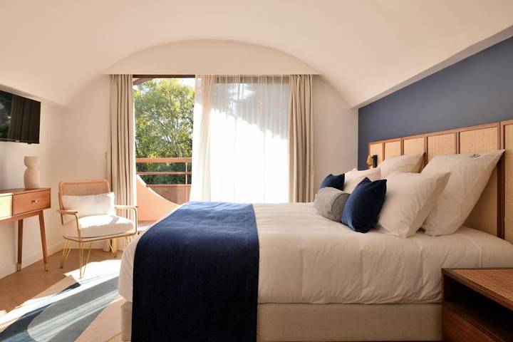 Hôtel pour 2 personnes, avec jardin et piscine ainsi que sauna et vue dans Plage De La Tortue - 2