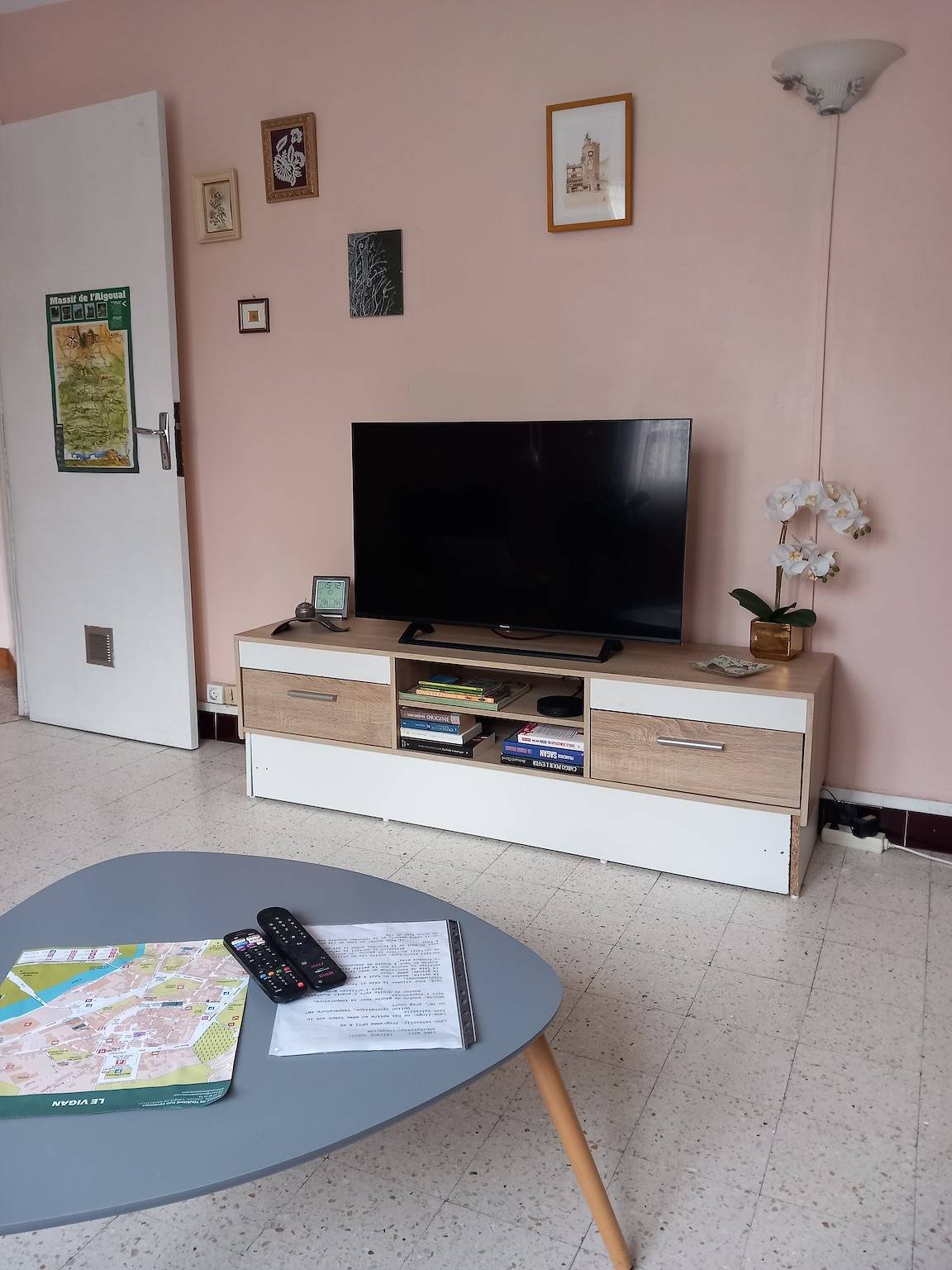 Appartement entier, Appartement 'Le Vigan' avec jardin commun et Wi-Fi in Le Vigan, Parc national des Cévennes