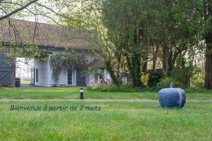 Chambre d’hôte pour 2 personnes, avec vue ainsi que terrasse et jardin à Maisnières