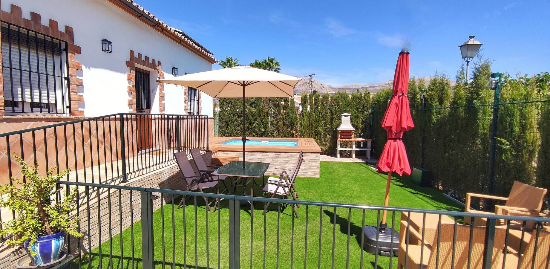 Ferienhaus 'El Rancho Grande' mit Cocktail Pool, Parkplatz und Bbq in Álora, Málaga Provinz