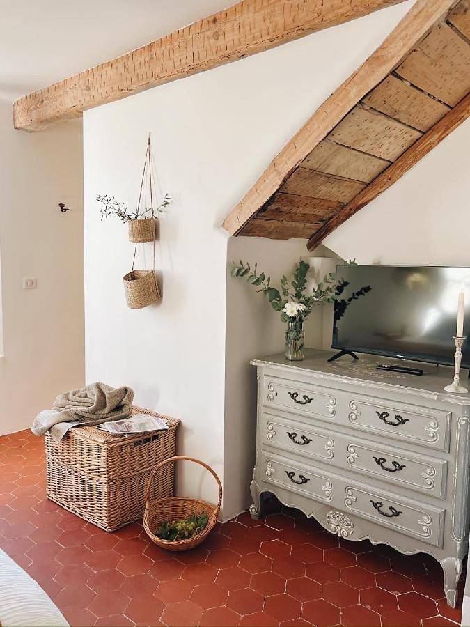 Chambre d’hôte pour 2 personnes, avec jardin et vue à Callas - 2