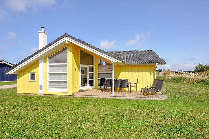 Ferienhaus mit Meerblick für 8 Personen, mit Terrasse und Whirlpool sowie Sauna in Großenbrode