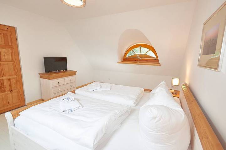 Bauernhof für 4 Personen, mit Sauna und Terrasse in Sellin - 3