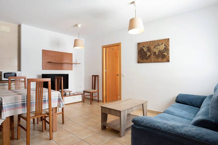 Ganze Wohnung, Ferienwohnung „Casa Señores Cura 1 – Nur Familien“ mit Gemeinschaftsterrasse, WLAN in Playa de los Bateles (Conil de la Frontera), Conil de la Frontera