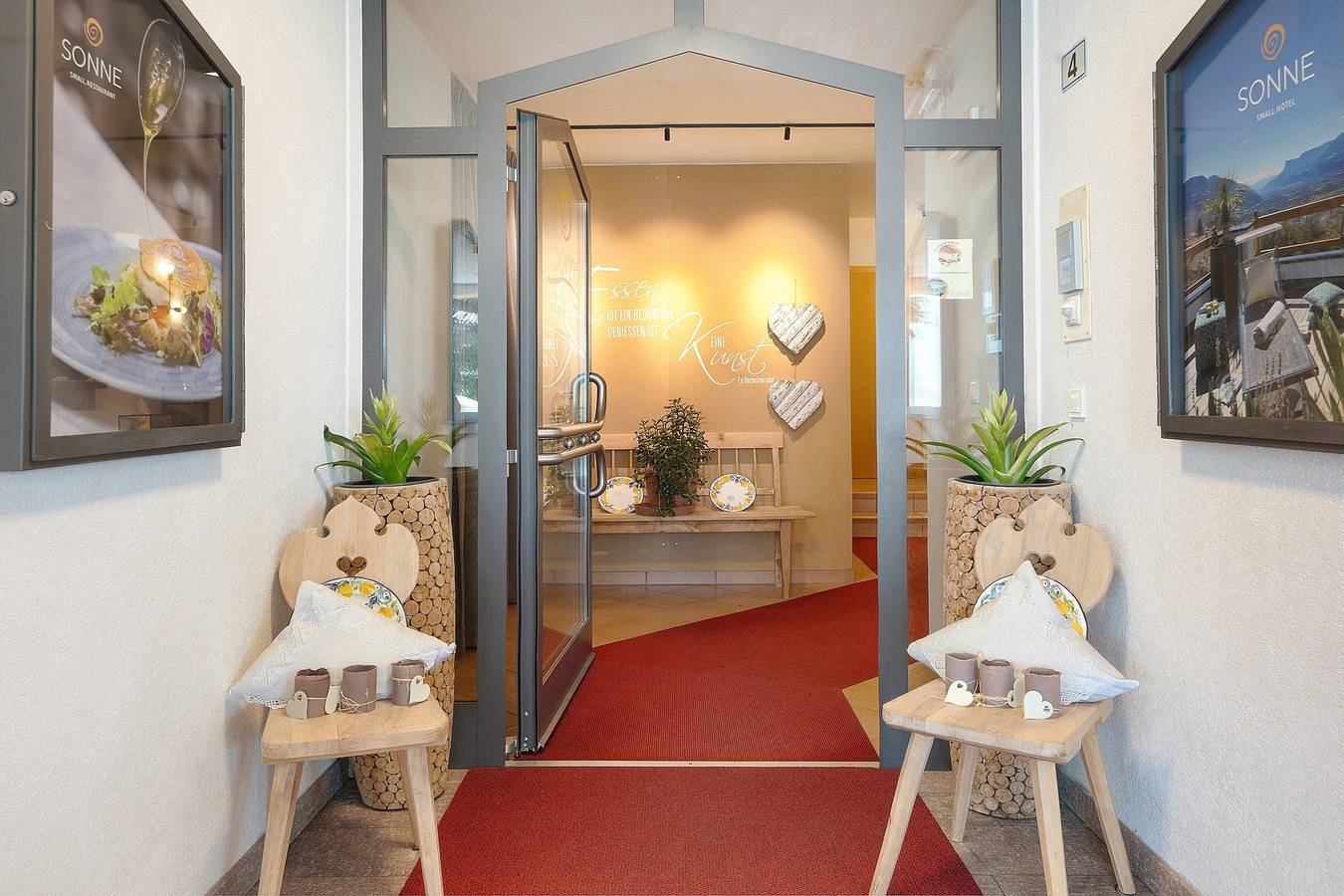 Zimmer 'Superior Doppelzimmer' mit Bergblick, Gemeinschaftsterrasse und Wlan in Dorf Tirol, Texelgruppe