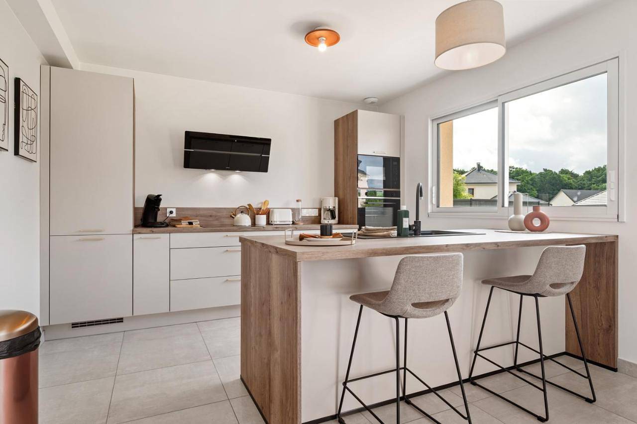Maison neuve haut de gamme - 4 chambres, terrasse, jardin, parking in Montigny, Région de Rouen