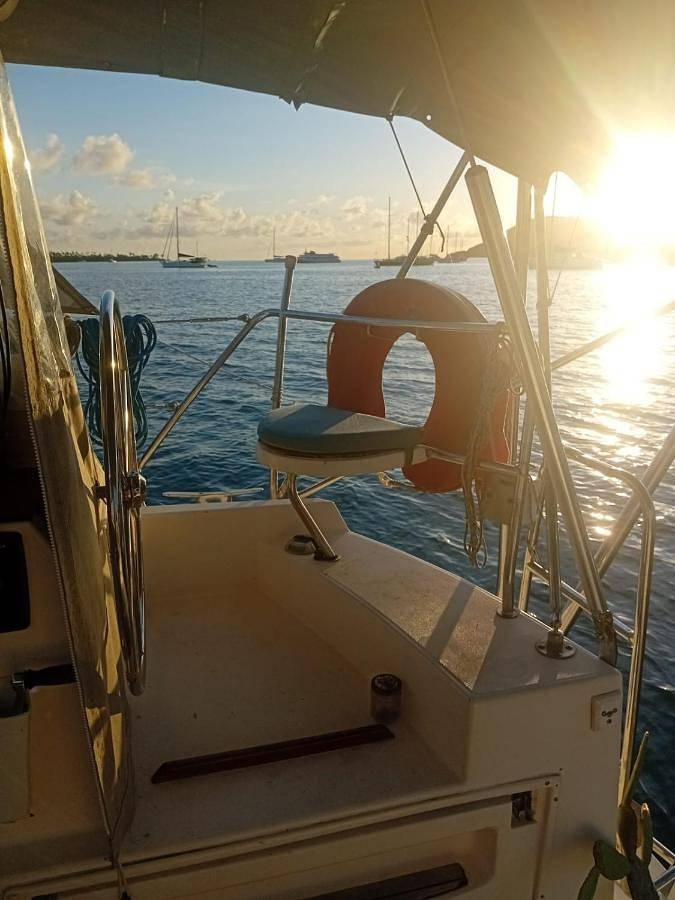 Bateau pour 15 personnes en Martinique - 4