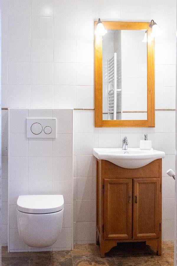 Casa rural para 2 personas, con Balcón y Terraza además de Jardín y Vistas en Álava - 2