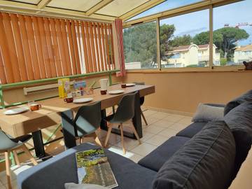 Chalet pour 6 personnes, animaux acceptés à Gruissan