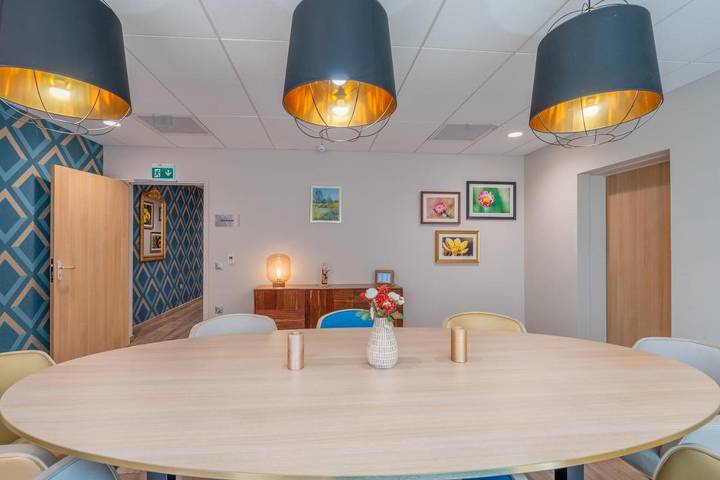 Location de vacances pour 2 personnes, avec Balcon et Terrasse à Villefontaine - 2