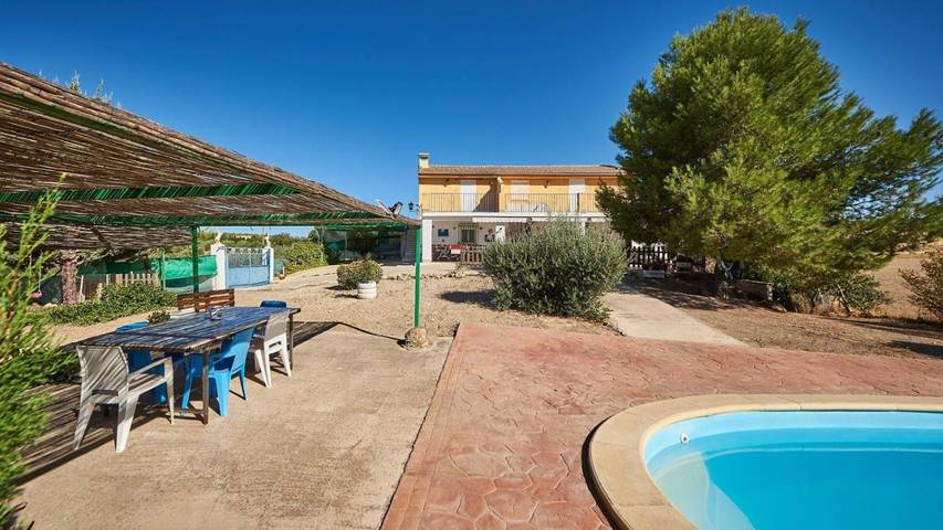 Casa rural para 10 personas, con Terraza y Piscina en Colomera - 2