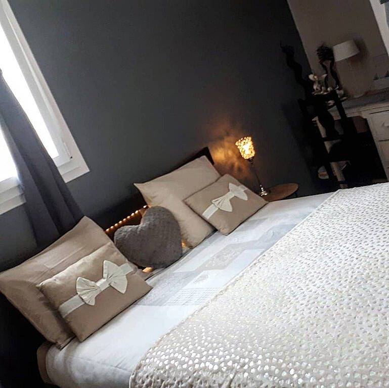 Chambre d'hôtes Les Mirabelles - Chambre Coeur in Sisteron, Région de Forcalquier