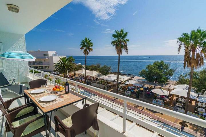 Ferienwohnung für 4 Personen, mit Terrasse in Cala Bona - 2