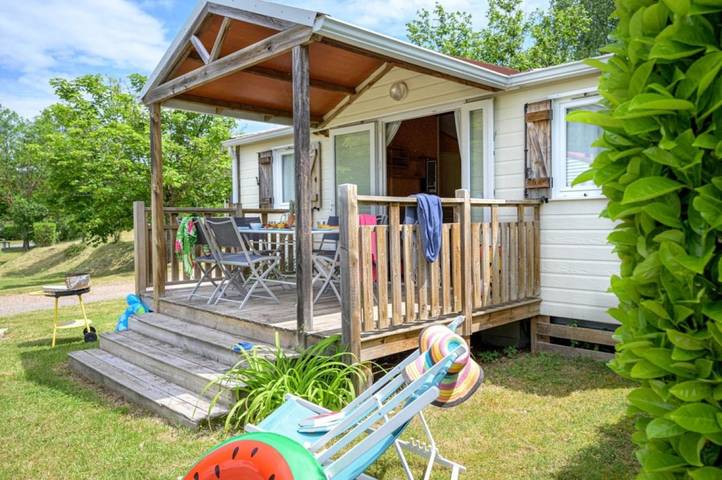 Gîte pour 6 personnes, avec sauna ainsi que jacuzzi et bassin pour enfant à Cordelle - 3