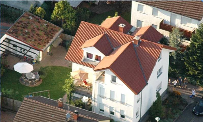 Ferienwohnung für 4 Personen, mit Terrasse und Garten in Hemsbach