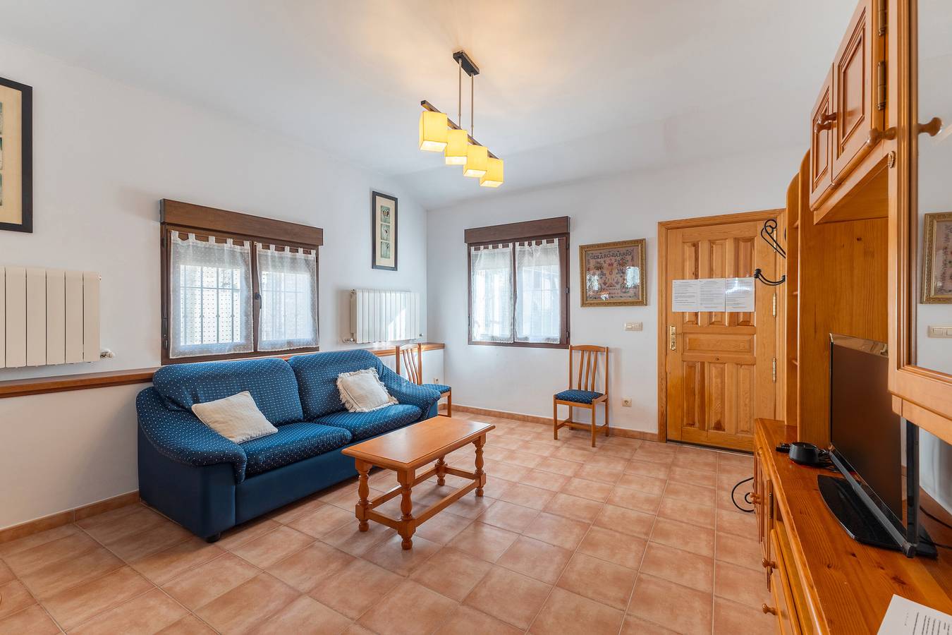 Maison de vacances 'De Los Abuelos' avec vue sur la montagne, terrasse privée et Wi-Fi in Ortigosa del Monte, Province de Ségovie