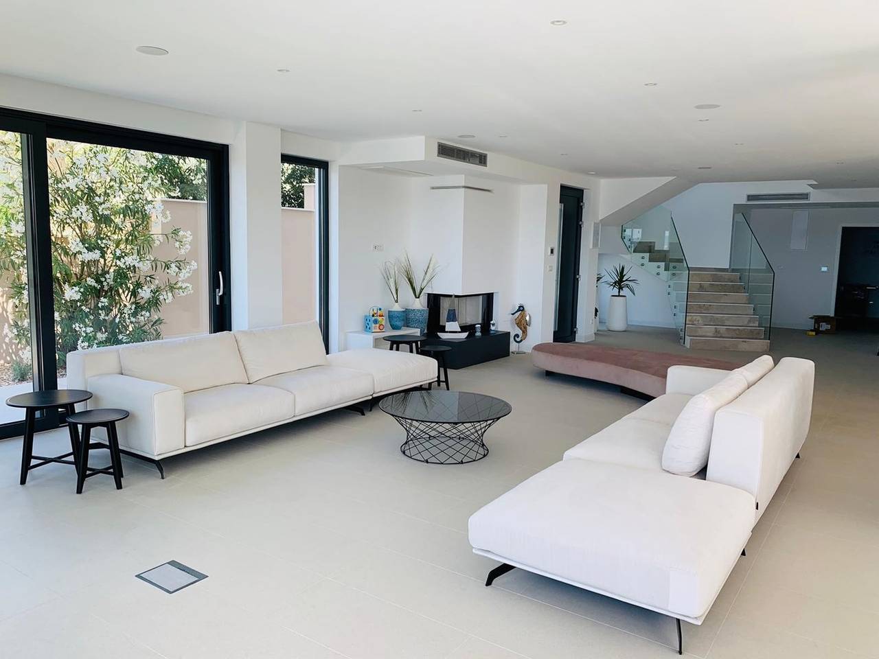 Luxusvilla Colomba in Brela, direkt am Meer in Brela, Makarska Riviera